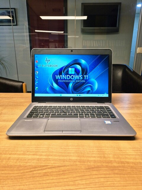 Laptop HP i5 İşlemci 256GB SSD 8GB DDR4 Ram Pili Sağlam