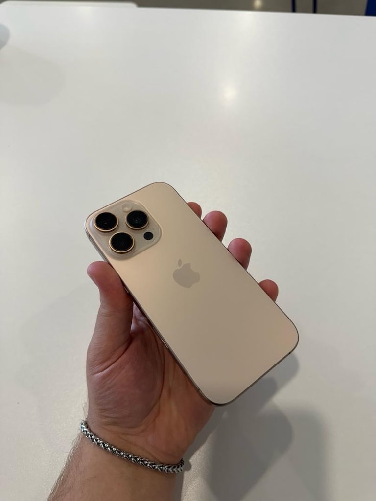 İphone 16 pro YD - 3