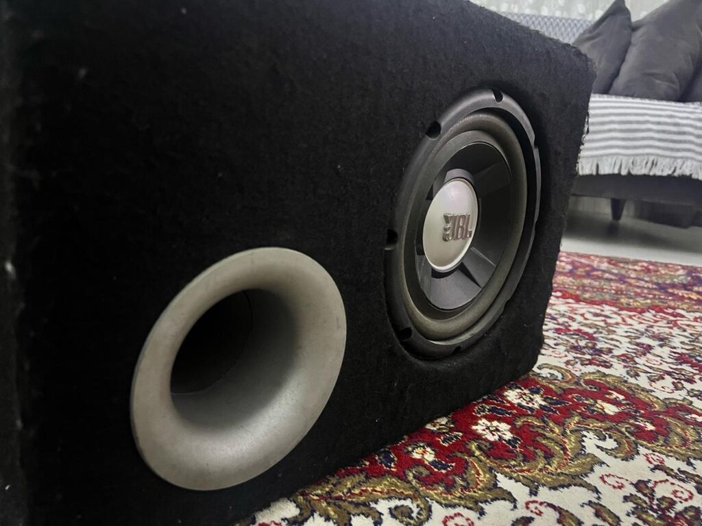 JBL 25cm bass - 2