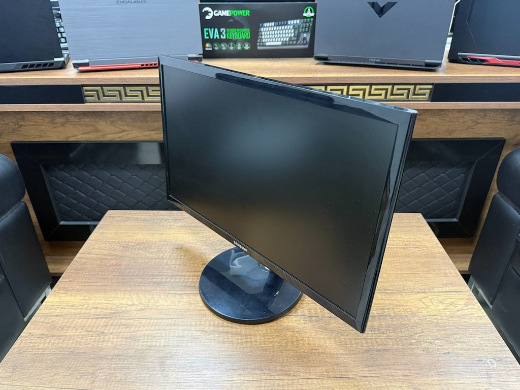 Samsung S22F350THM 21.5" Monitör - 3