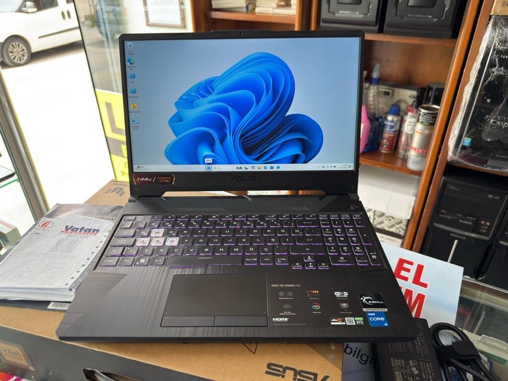 ASUS TUF F15 İ5 11400H 16/512/RTX 3050 OYUN CANAVARI - 2