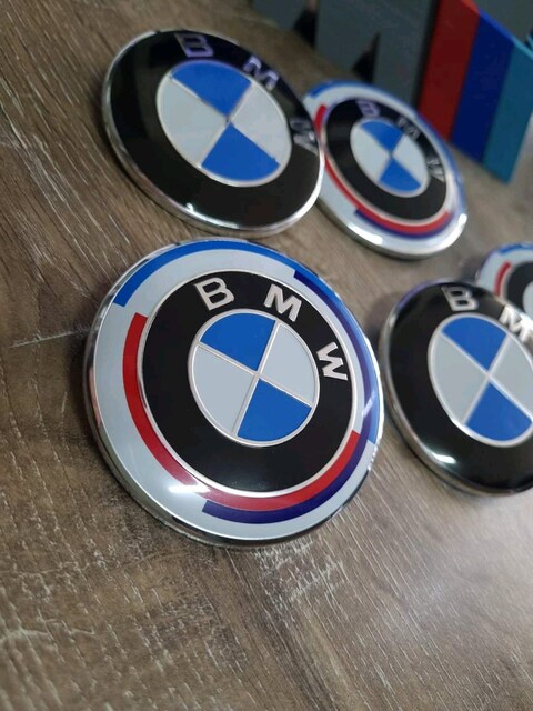 Bmw F10-F30 ve E60 KAPUT LOGOSU