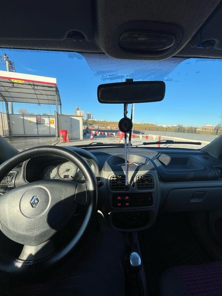 Düşük km Aile aracı clio - 5