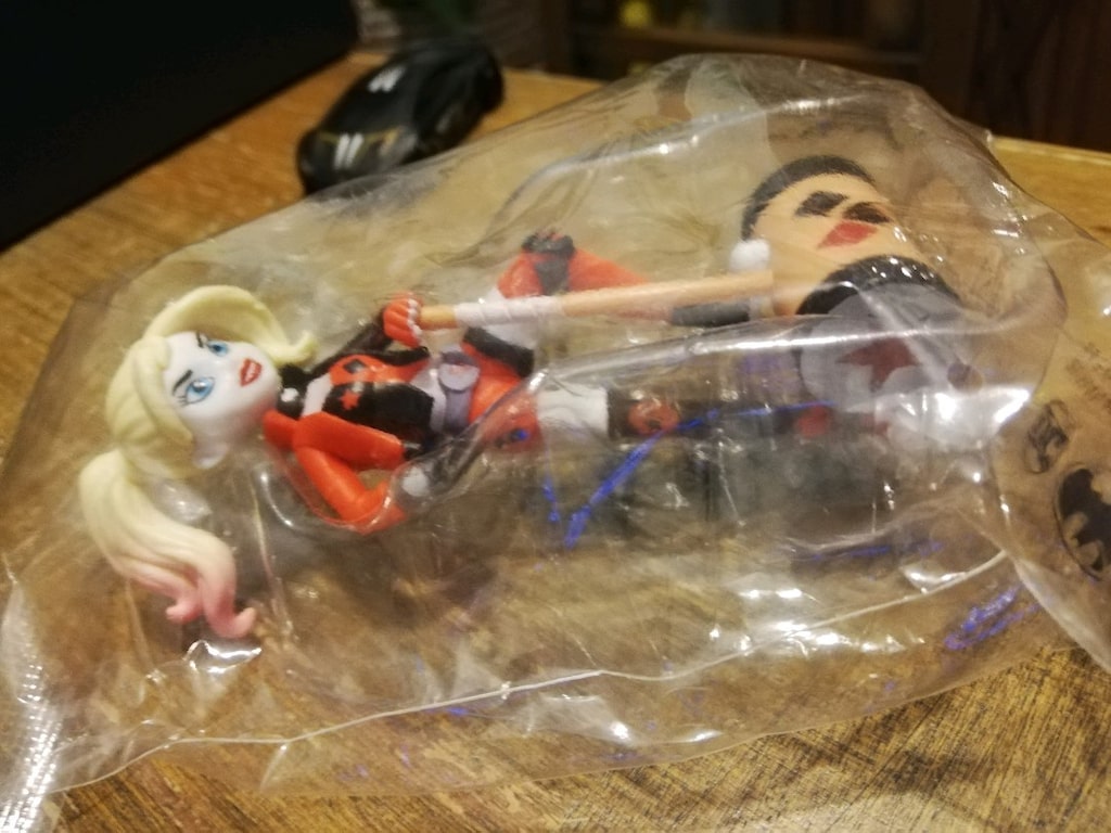 Harley Quinn kapalı paket figür - 3