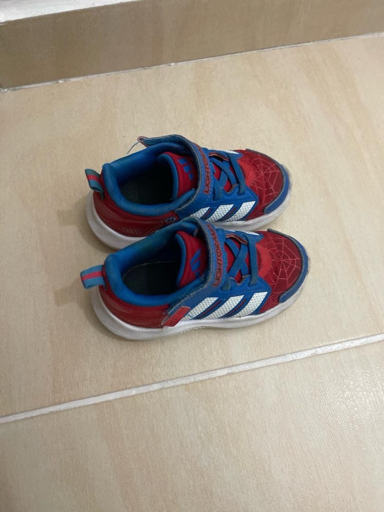 adidas çocuk ayakkabı 23,5 numara - 2