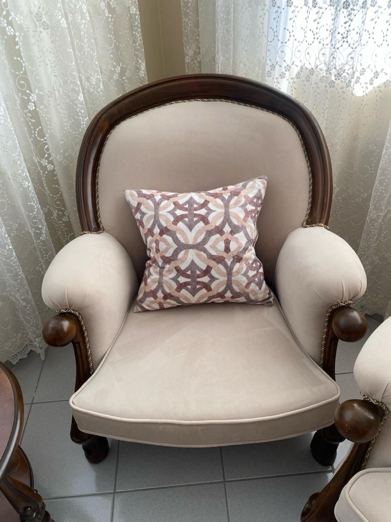 Masif Gürgen Vintage Salon Takımı 3+1+1+1+1 + TV Ünitesi | Çok Temiz - 3