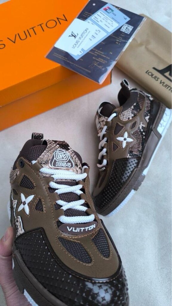 ‼‼LOUIS VUITTON SKATE SNEAKER – BROWN UNISEX - 10