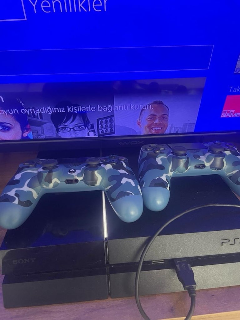 ps 4 fax kasa 500 GB - 3