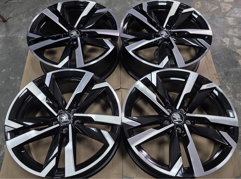 5x100 18inc ORJİNAL SKODA SCALA KAMİQ MONTE CARLO JANT TAKİMİ - 2