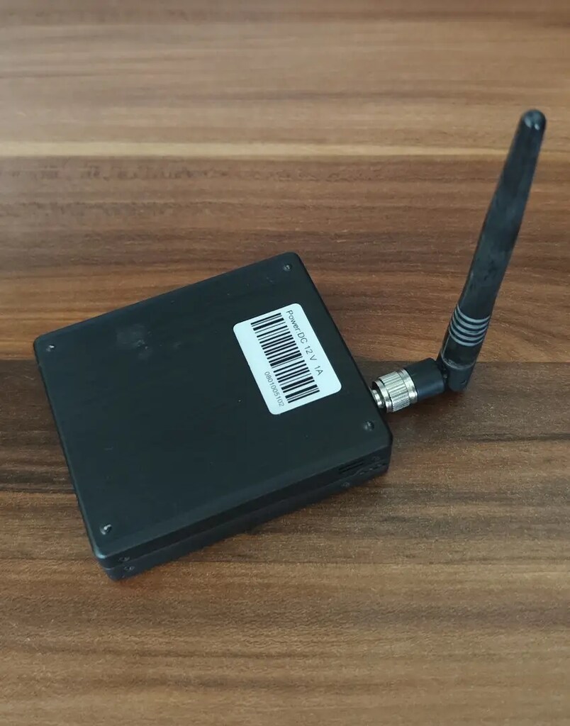 LawMate RX-2460 2.4GHz 8Ch Wireless A/V Receiver - 8