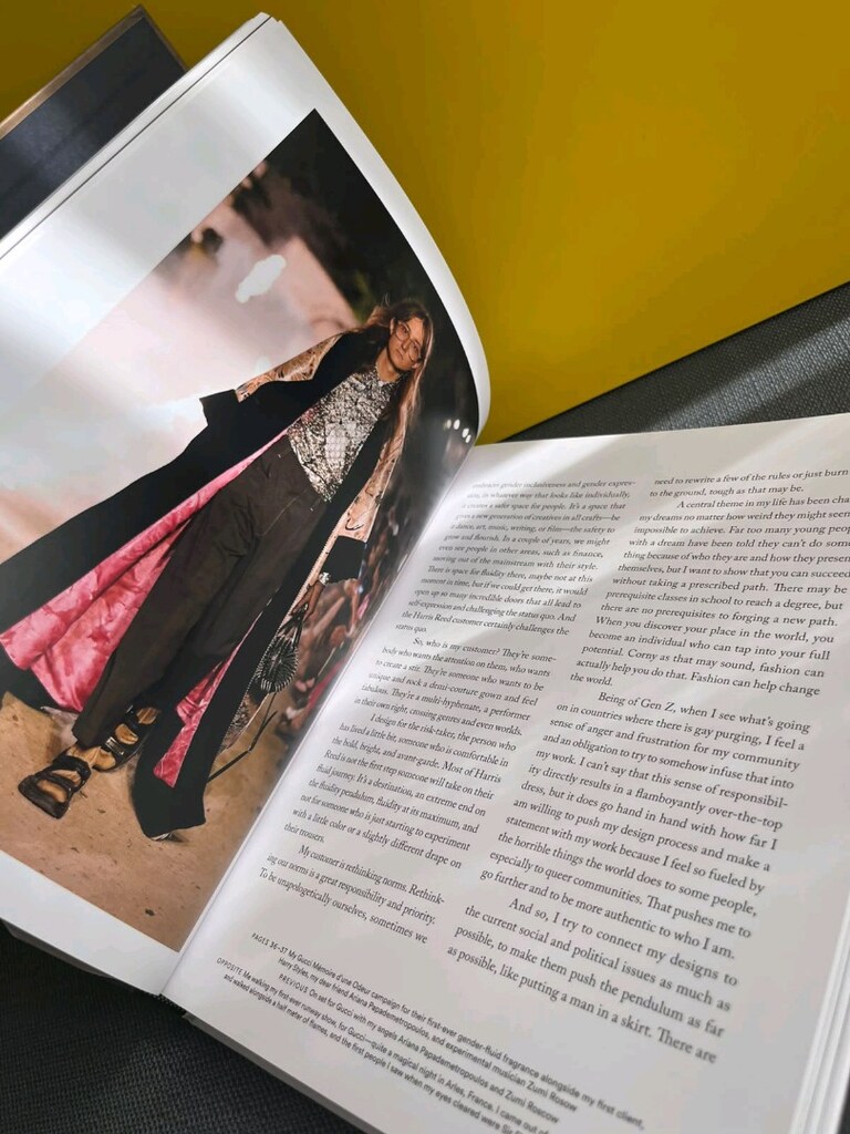 Fluid Fashion Revolution İngilizce Moda Sanat Giyim Kitap - 5