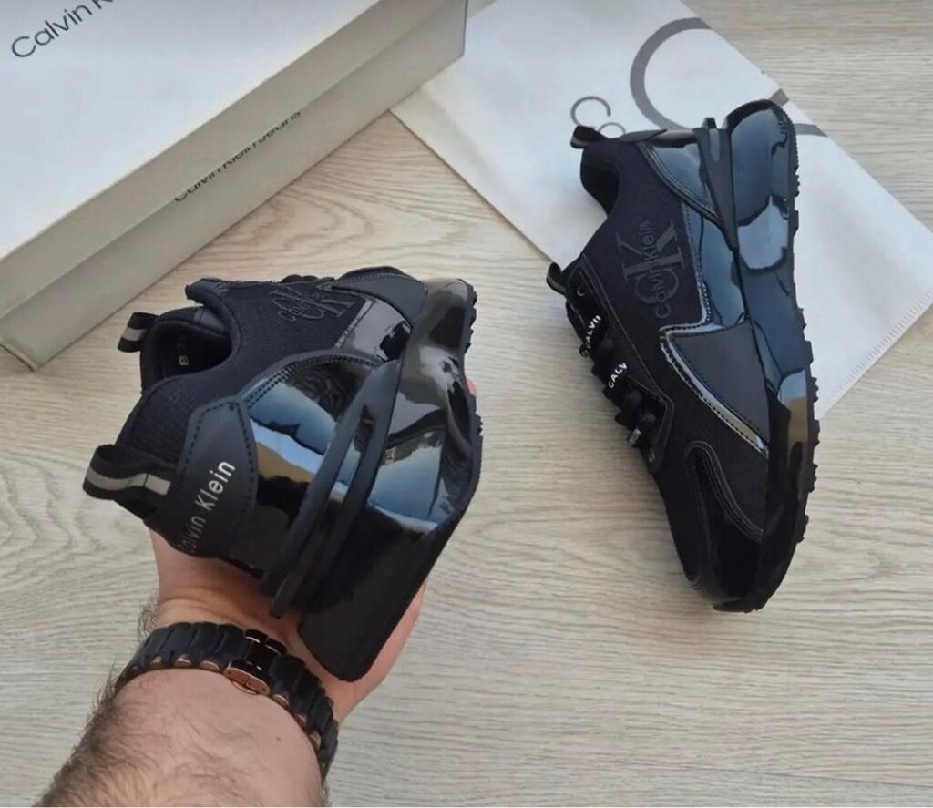 Prada bot - 14