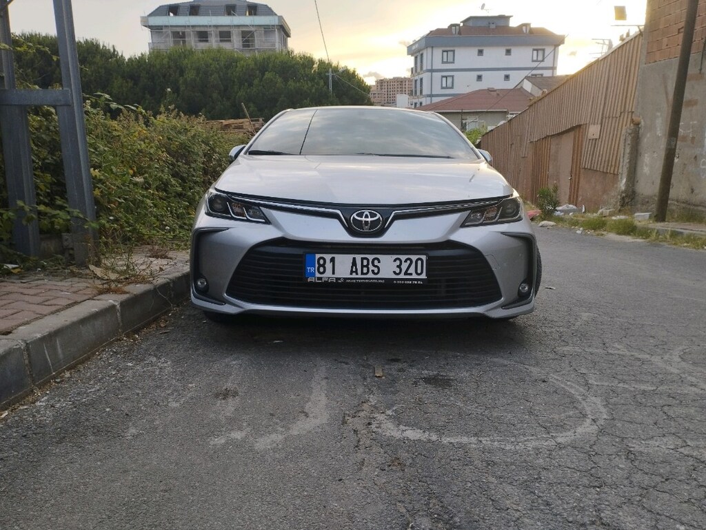SATILIK YETKİLİ SERVİS BAKIMLI COROLLA - 5