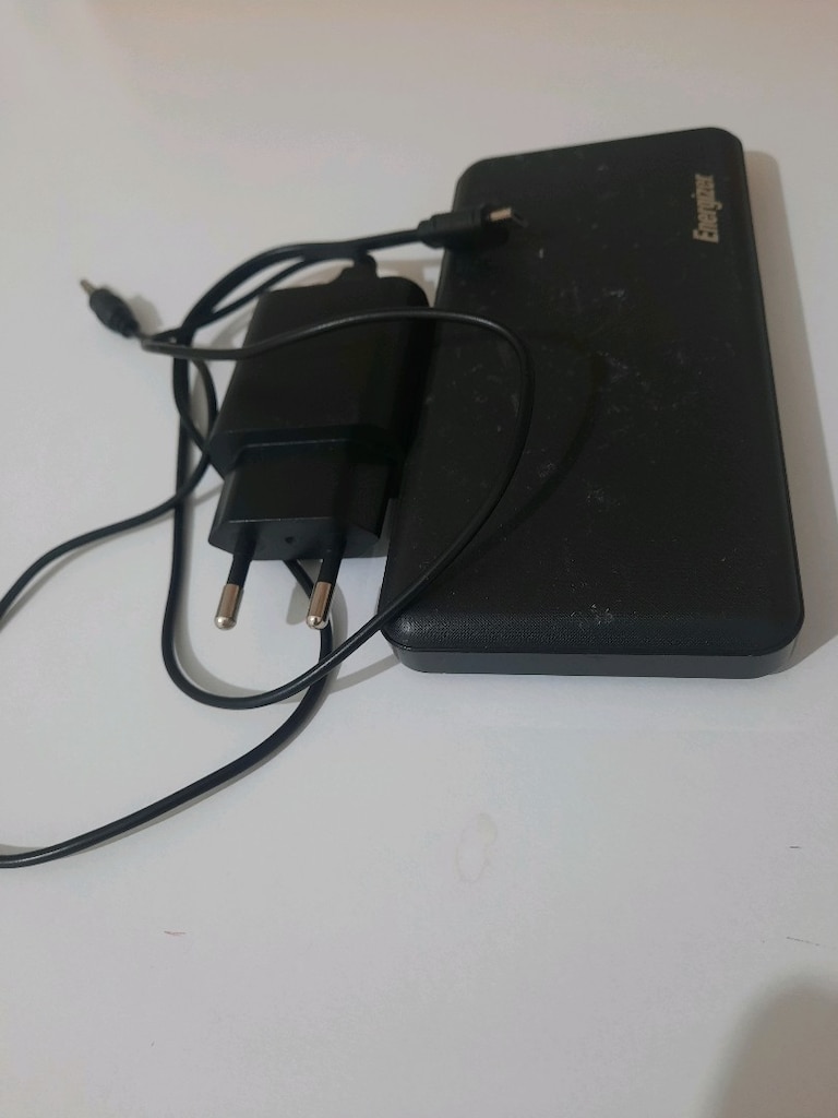 LENOVO BİLGİSAYAR,MODEM,POWERBANK HOPARLÖR. - 12