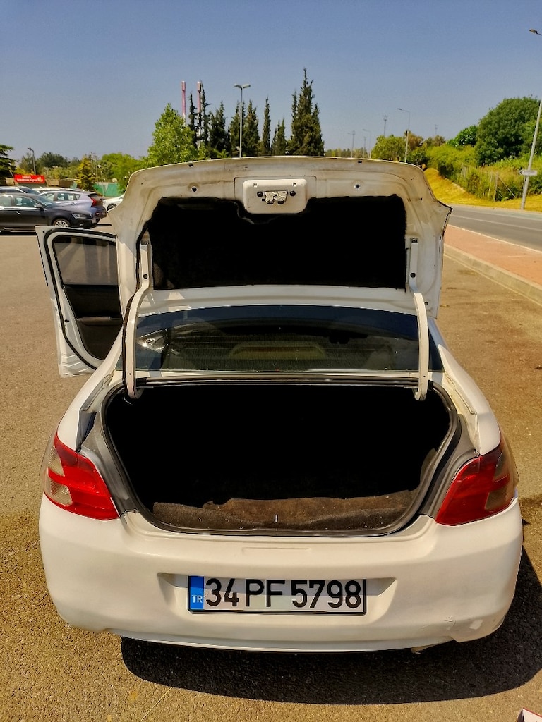 Peugeot 301
