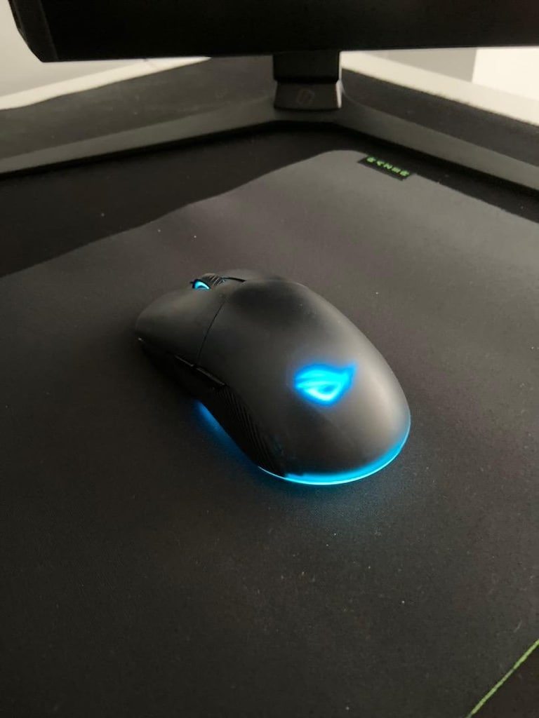 Asus Rog Pugıo II / Wıreless Gamıng mouse - 3