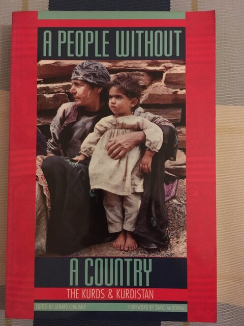 A People Without a Country / Gerard Chaliand - Michael Pallis