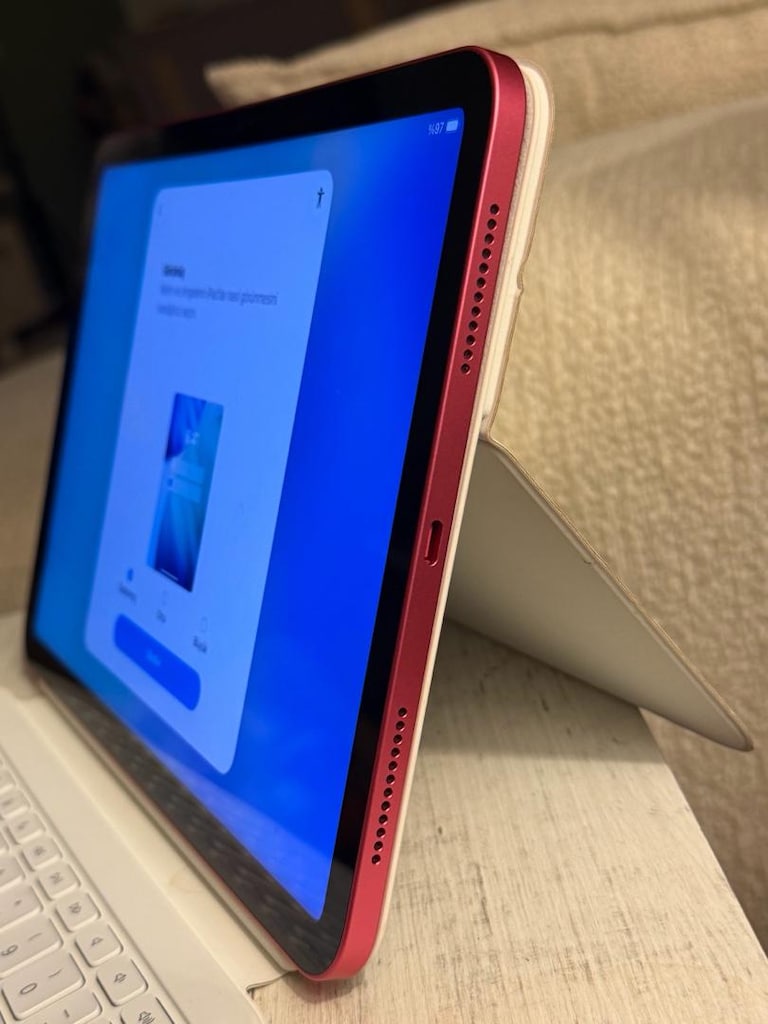 Apple Ipad 10. Nesil ve Magic Keyboard - 2