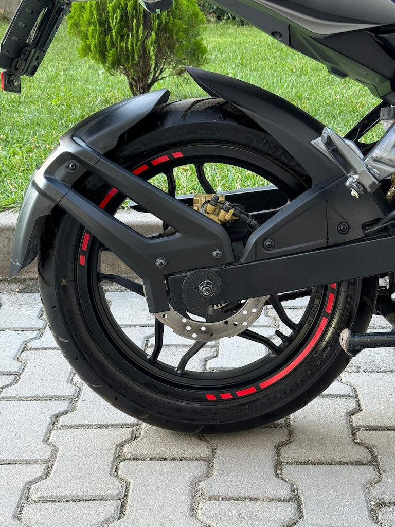 Düşük Km Bajaj NS200 ABS Garaj Motoru - 5