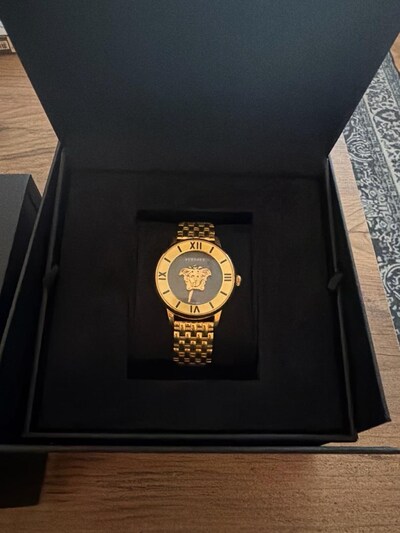 VERSACE SAAT