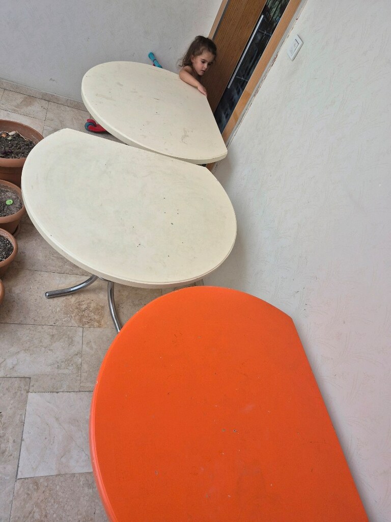 Krom Ayak Kafe vb için Masa 3 Adet var - 2