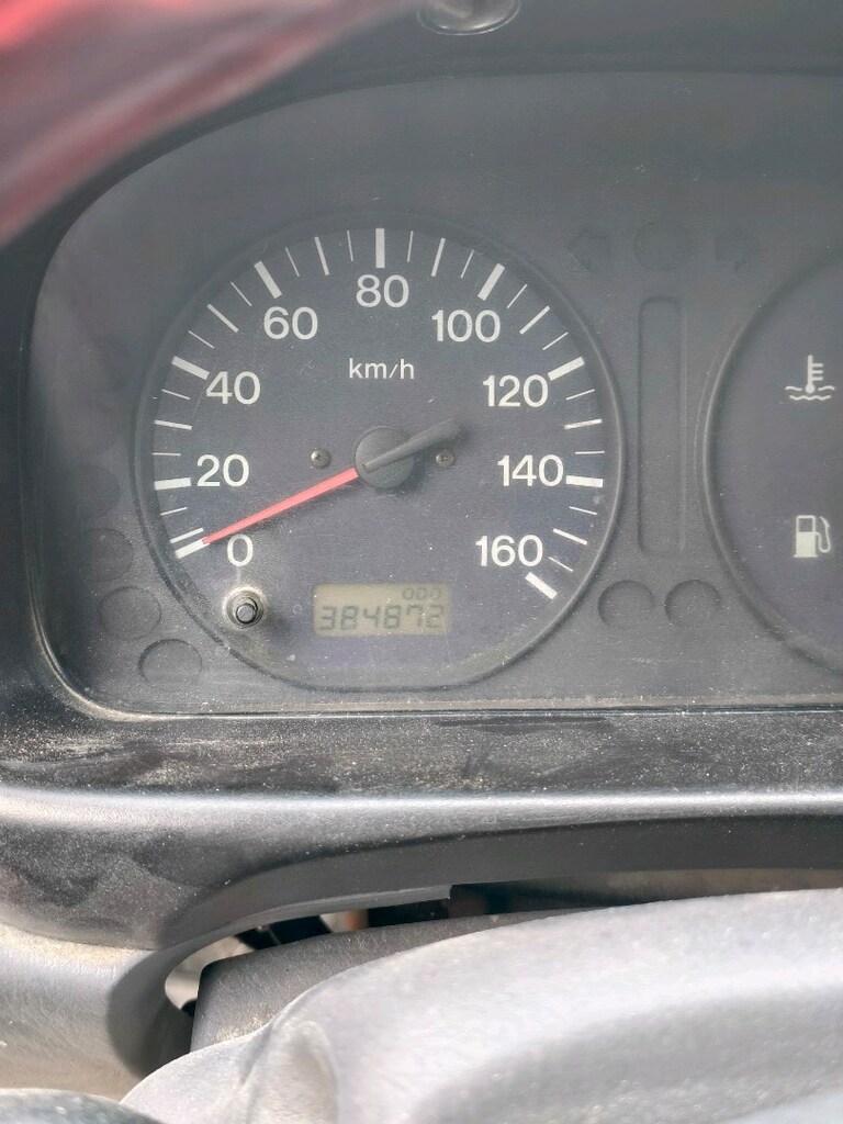 2008 model Mazda e2200 - 11