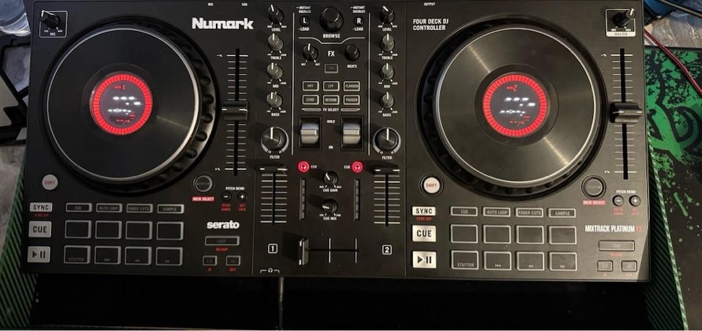 Mixtrack Platinum FX - 4