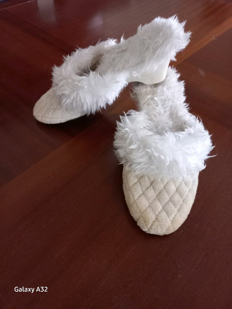 Esem Marka Bayan Kürklü Ev Terliği - 5