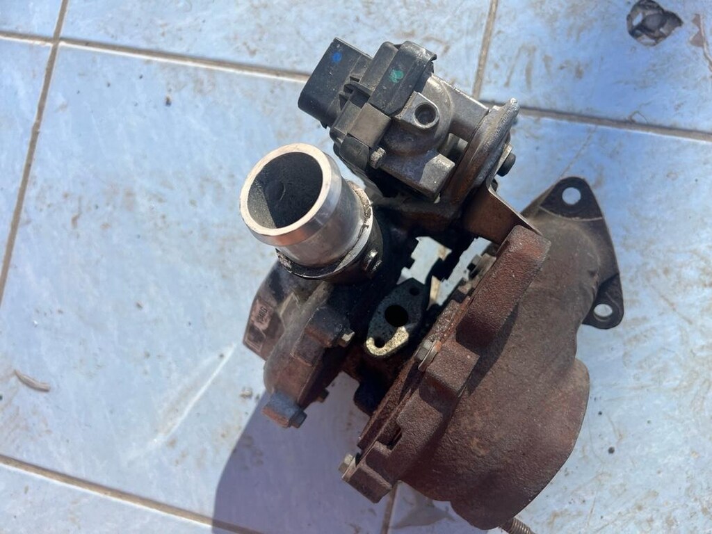 2017. ford transit 155 hp 2.2 motor turbosu - 2