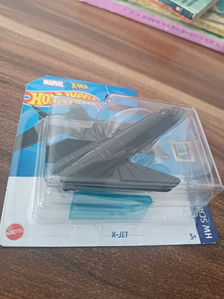 Marvel X-men Hotwheels X-Jet - 10