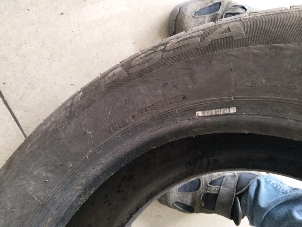 2 adet çıkma lastikler 225/75R16C sıfır gibi lastikler - 2