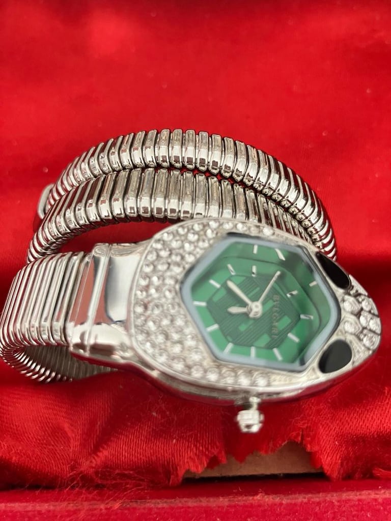 Bvlgari Yeşil Kadranlı yılan kordon Taşlı kadın Saat… - 2