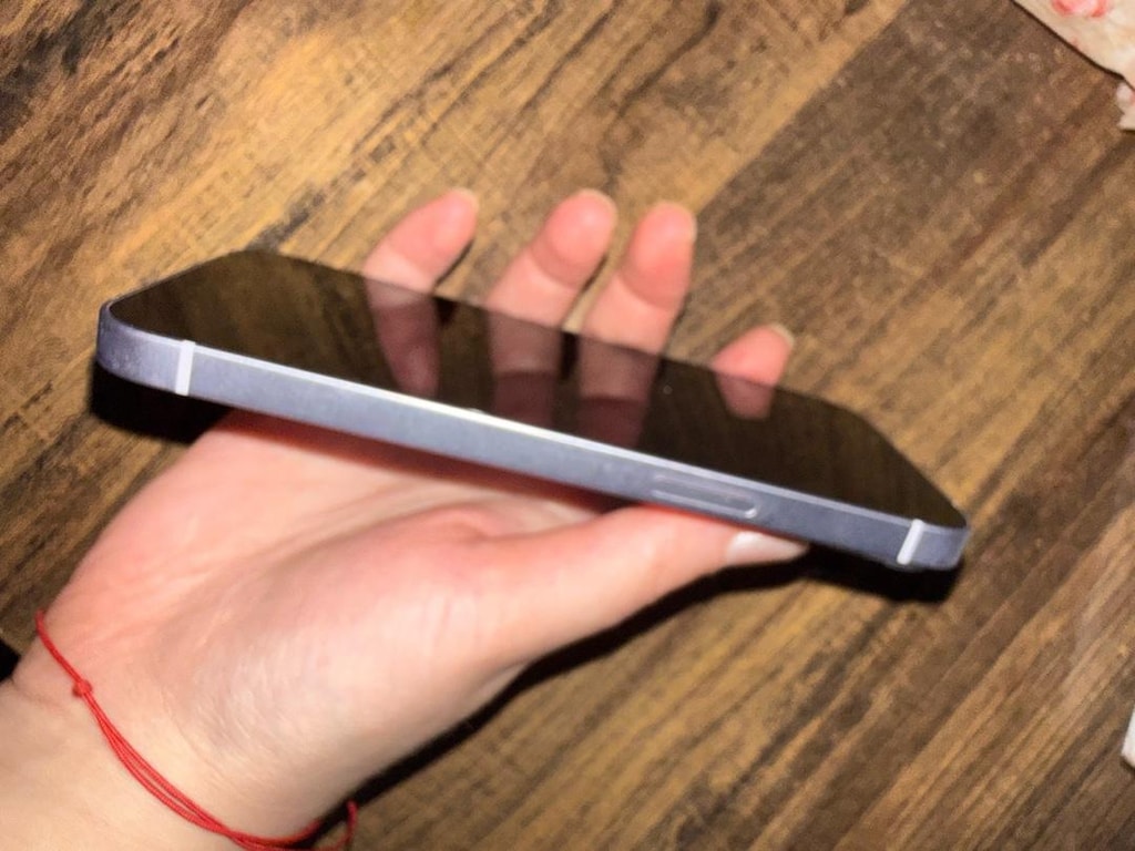 iPhone 14 - 4