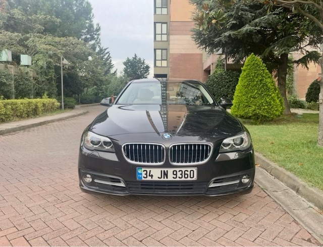 BMW 520I