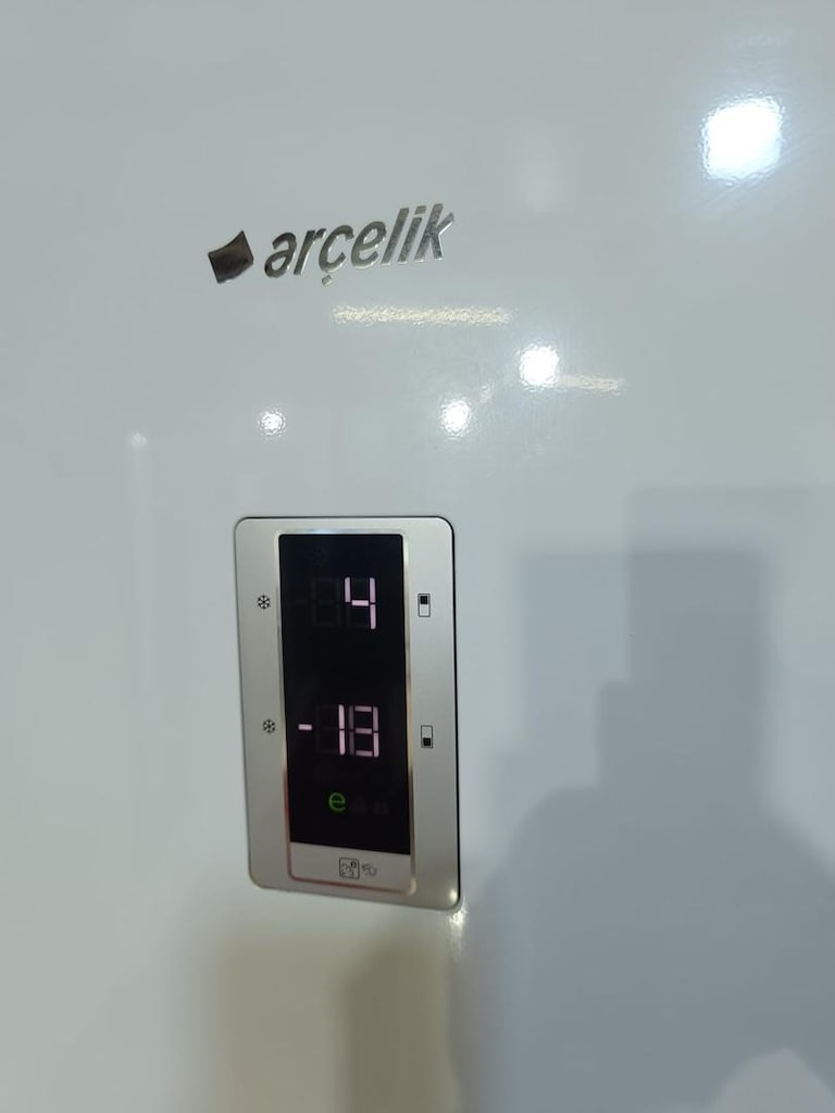 ARÇELİK 600 LİTRE COOL PLUS – ALTTAN DONDURUCULU – MAVİ IŞIK - 3