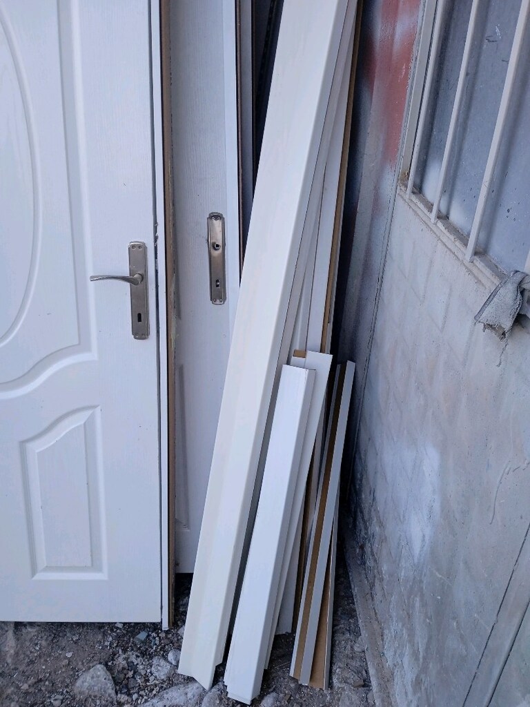 temiz cikm panel kapi 5 adet 15lik kasa 87x202pervazlari mevcut - 2