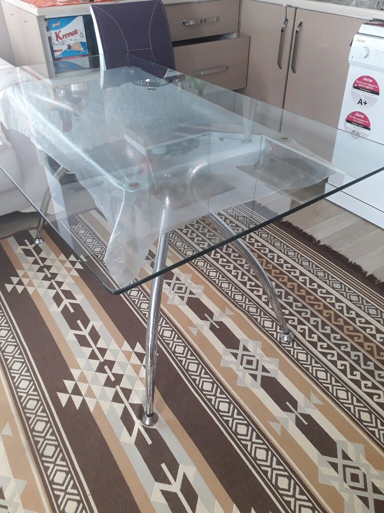 camlı masa - 8