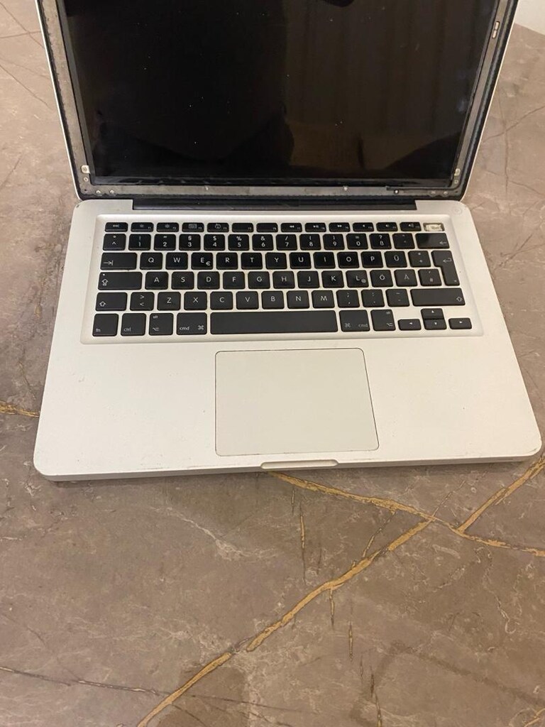 MacBook Pro 13.3inç - 3