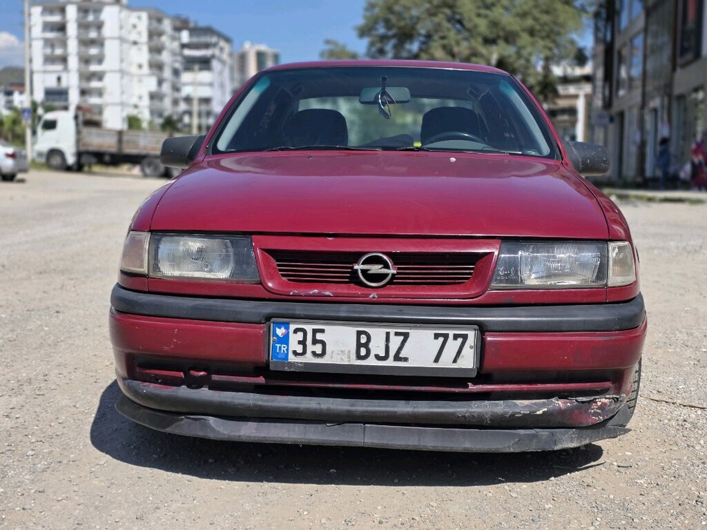 Opel Vectra - 8