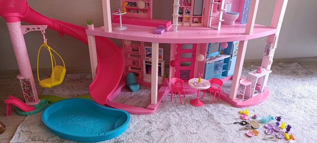 Barbie Rüya evi - 6