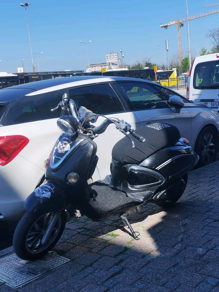 yuki 20000 TL iPhone telefon ile takasa açık