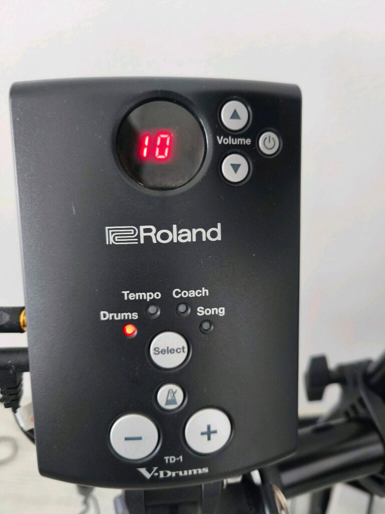 Roland TD1 DMK - 3