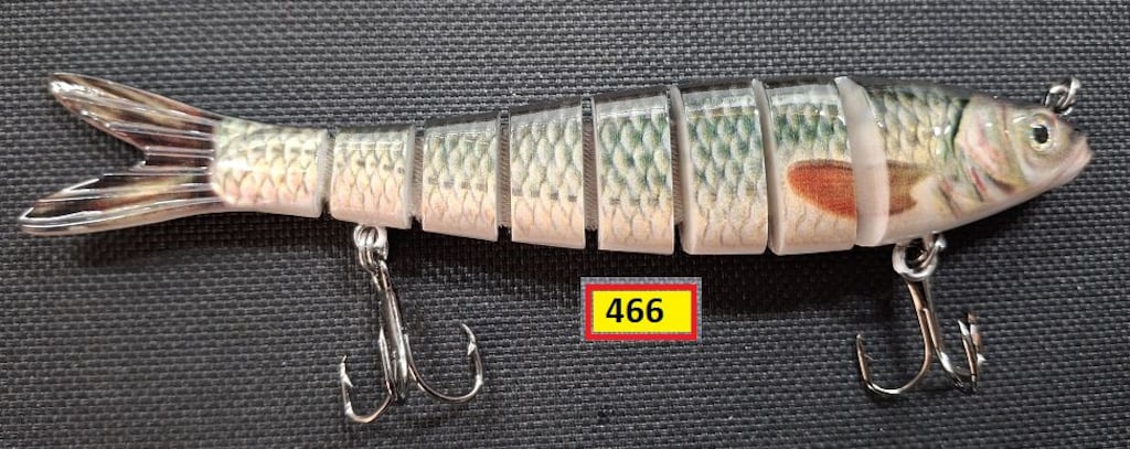 Hengjia JM034 8 eklemli sahte maket yem. (Rapala ) 3 adet.OLTA142 - 2