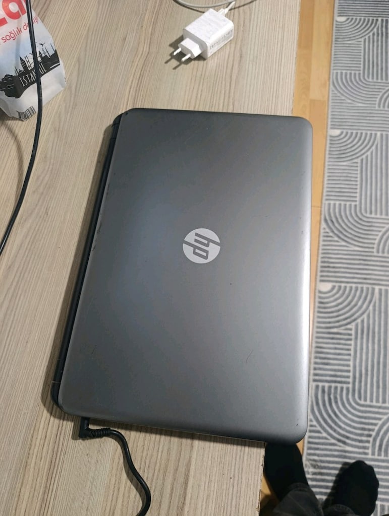 hp leptop i3 4005u işlemcili 8gb remli - 3