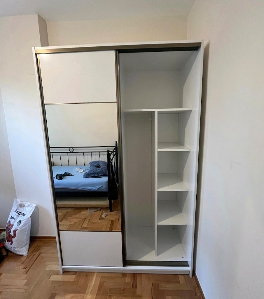 BEYAZ SÜRGÜLÜ DOLAP 130CM - 2