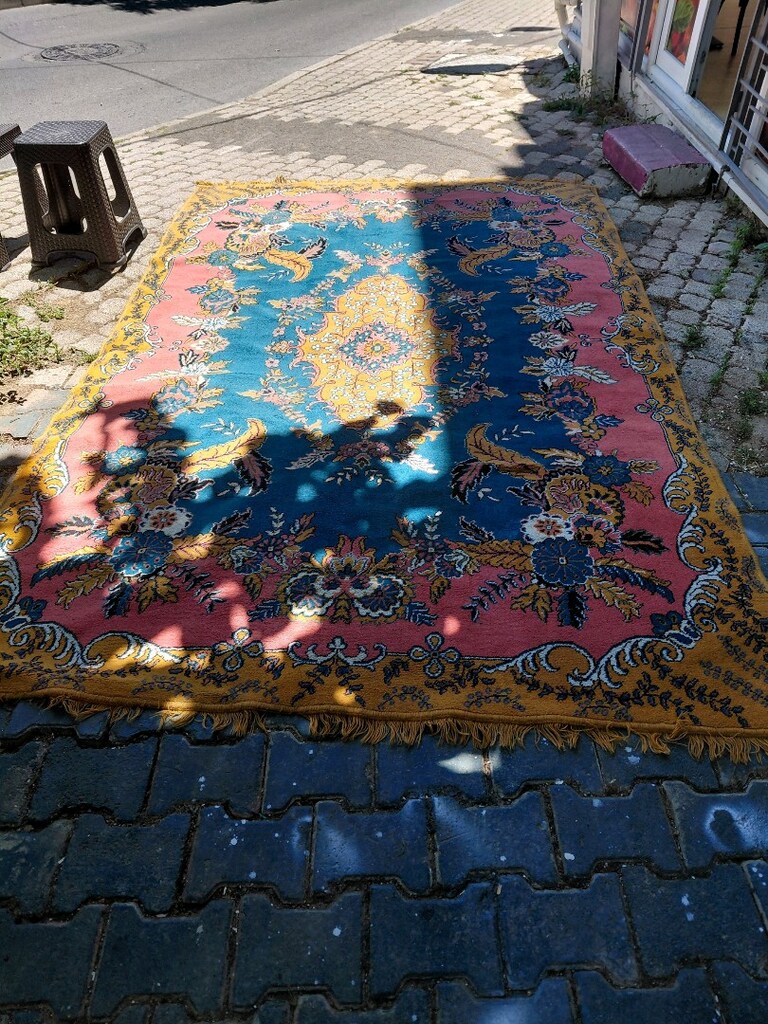 Eski Halı - 2