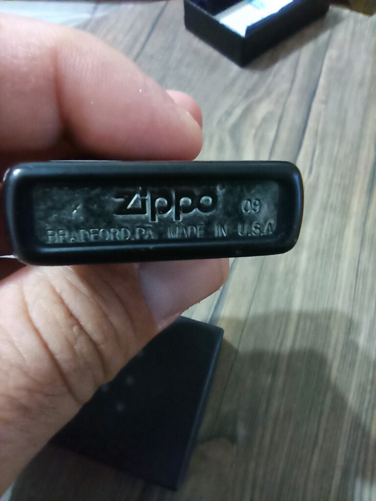Orjinal KutuluGalatasaray Zippo çakmak- Temiz - Koleksiyonluk - 5