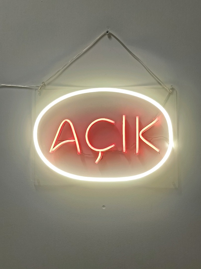 AÇIK neon led yazısı - letgo'dan Sıfırından Uygun Fiyata Al