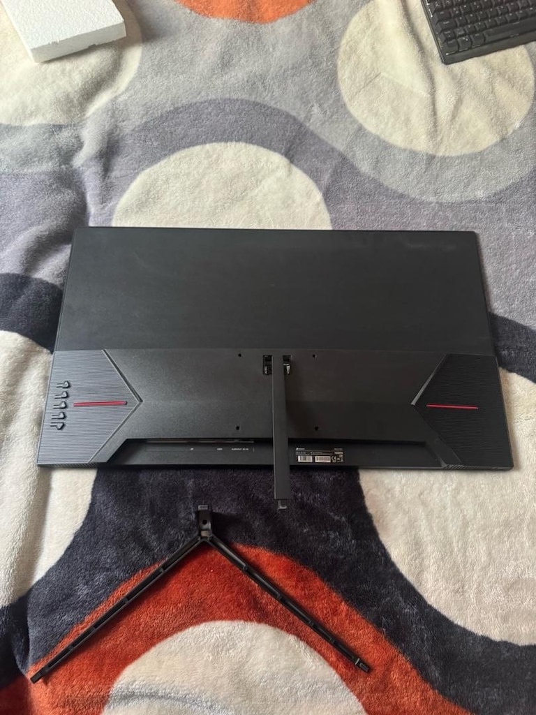 GAMEBOOSTER 27’ 120HZ 1ms - 2