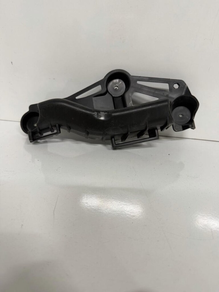Corsa E sağ arka tampon braketi sıfır orjinal 13399580 - 2
